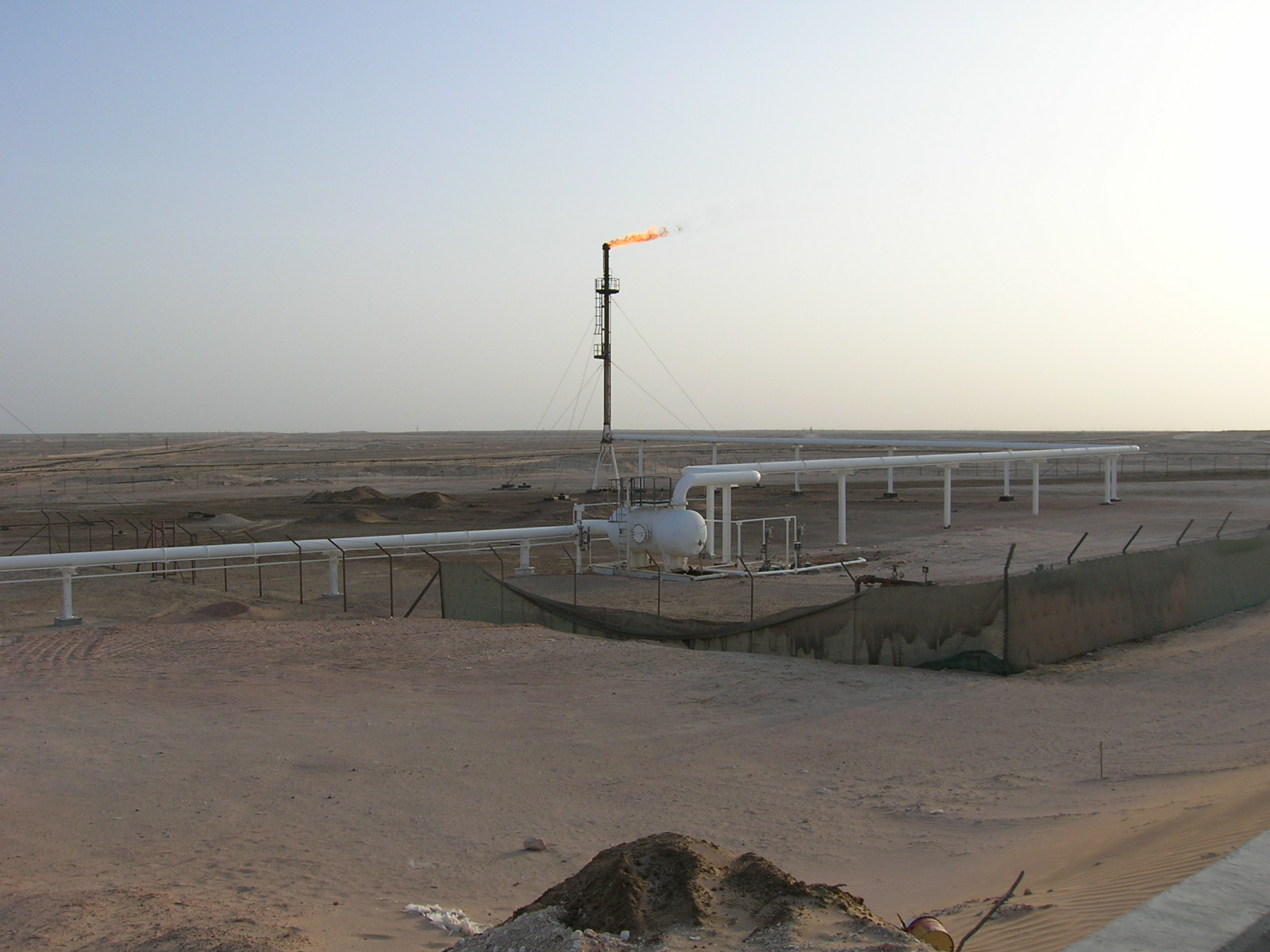 TypicalFlarepipewithKnockoutDrum What Is Piping All about