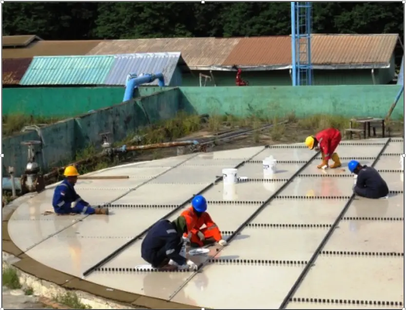 Assembling the Bolted tank bottom